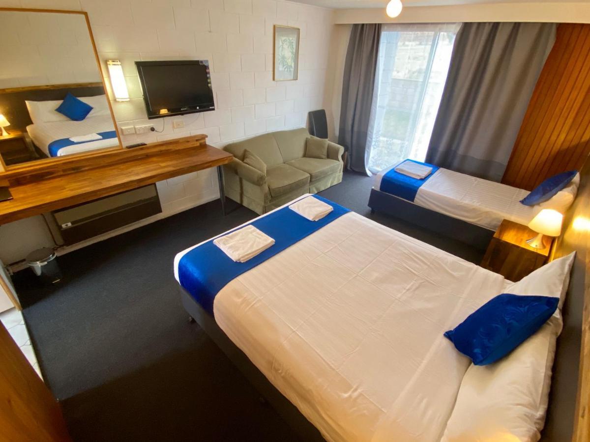 Snow Season Motor Inn Cooma Eksteriør bilde