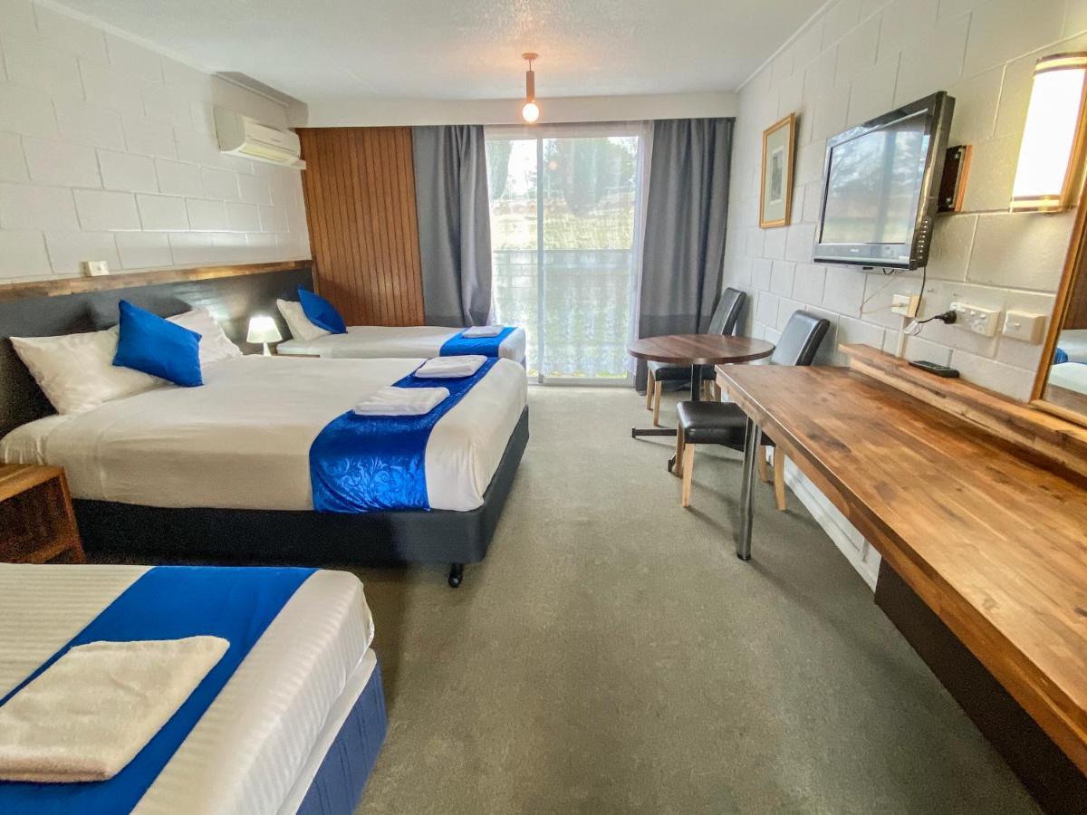 Snow Season Motor Inn Cooma Eksteriør bilde