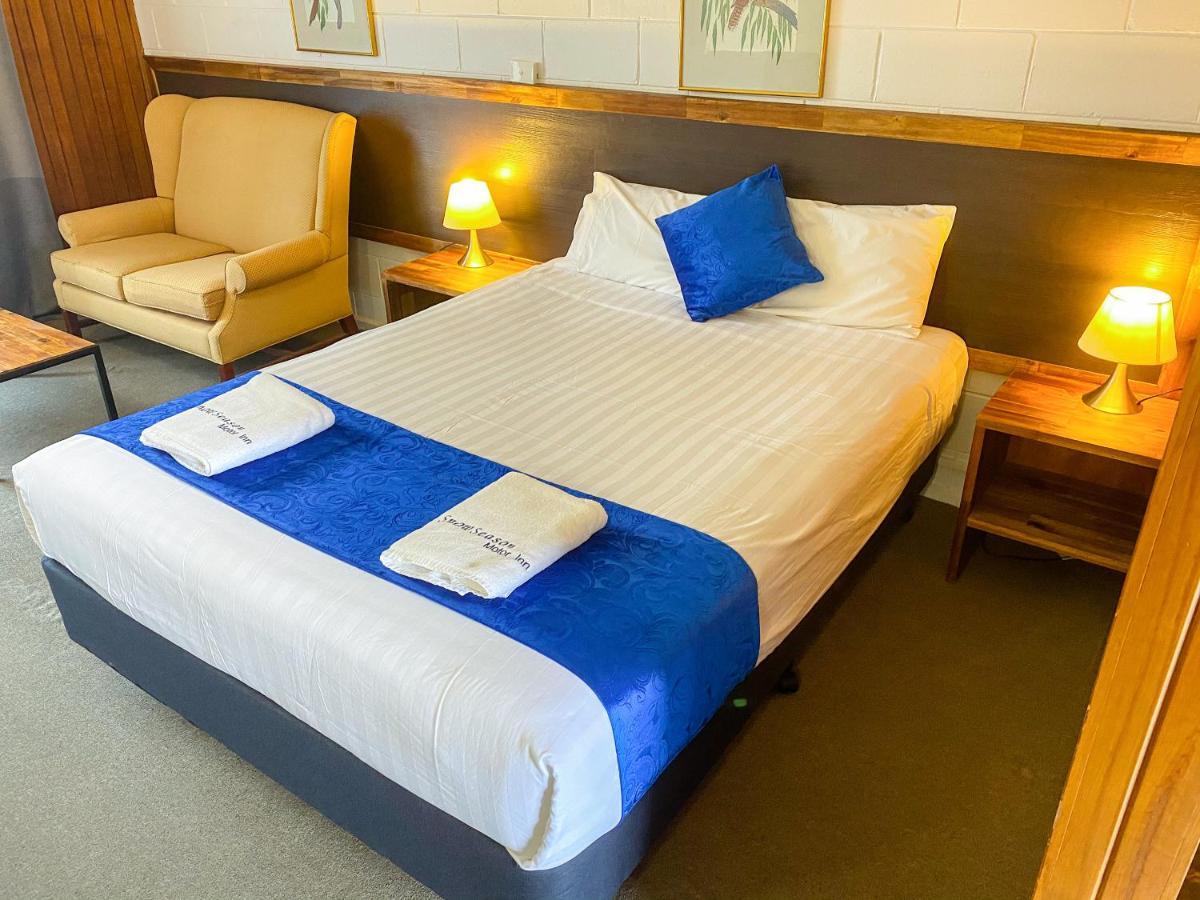 Snow Season Motor Inn Cooma Eksteriør bilde