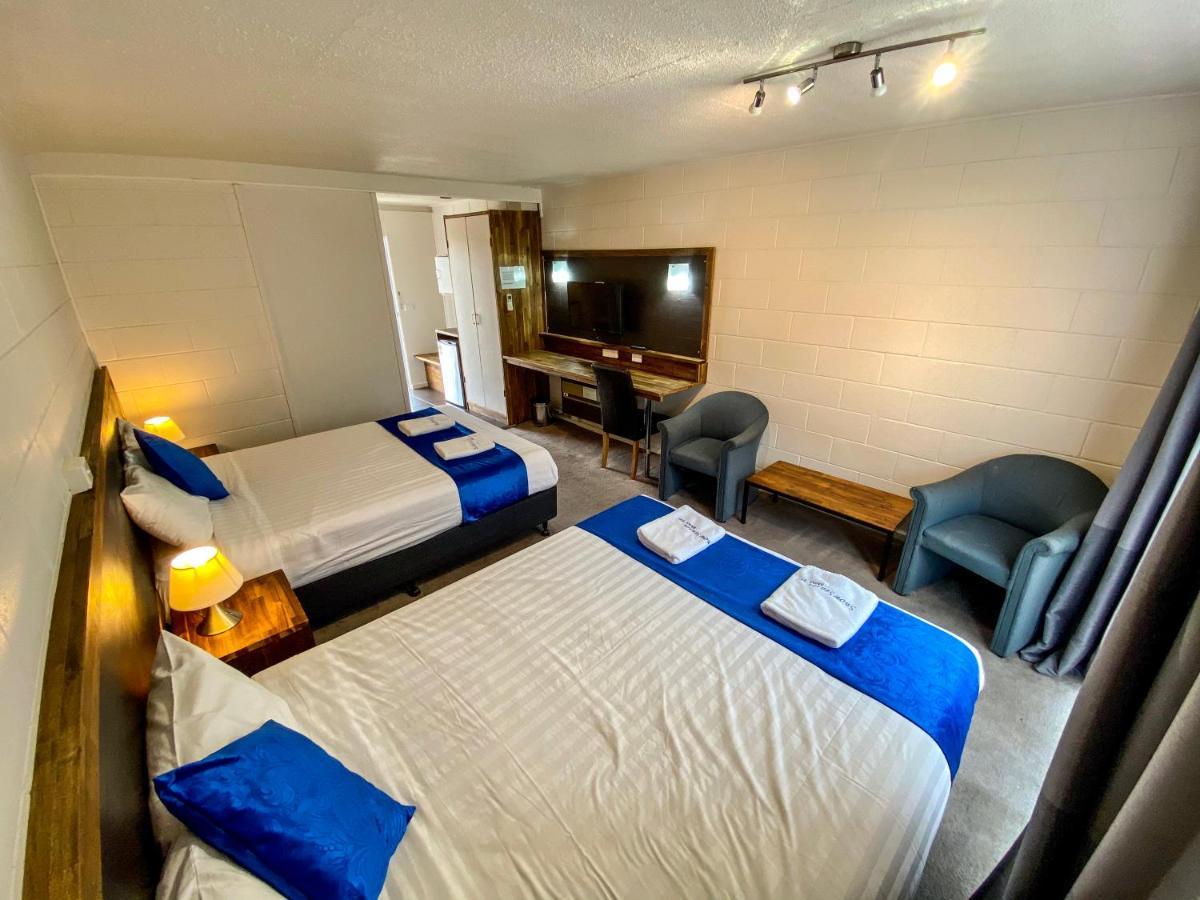 Snow Season Motor Inn Cooma Eksteriør bilde