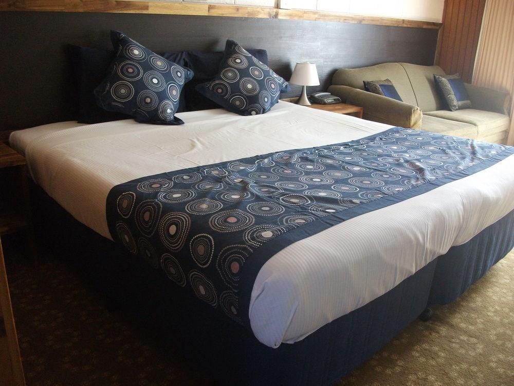 Snow Season Motor Inn Cooma Eksteriør bilde