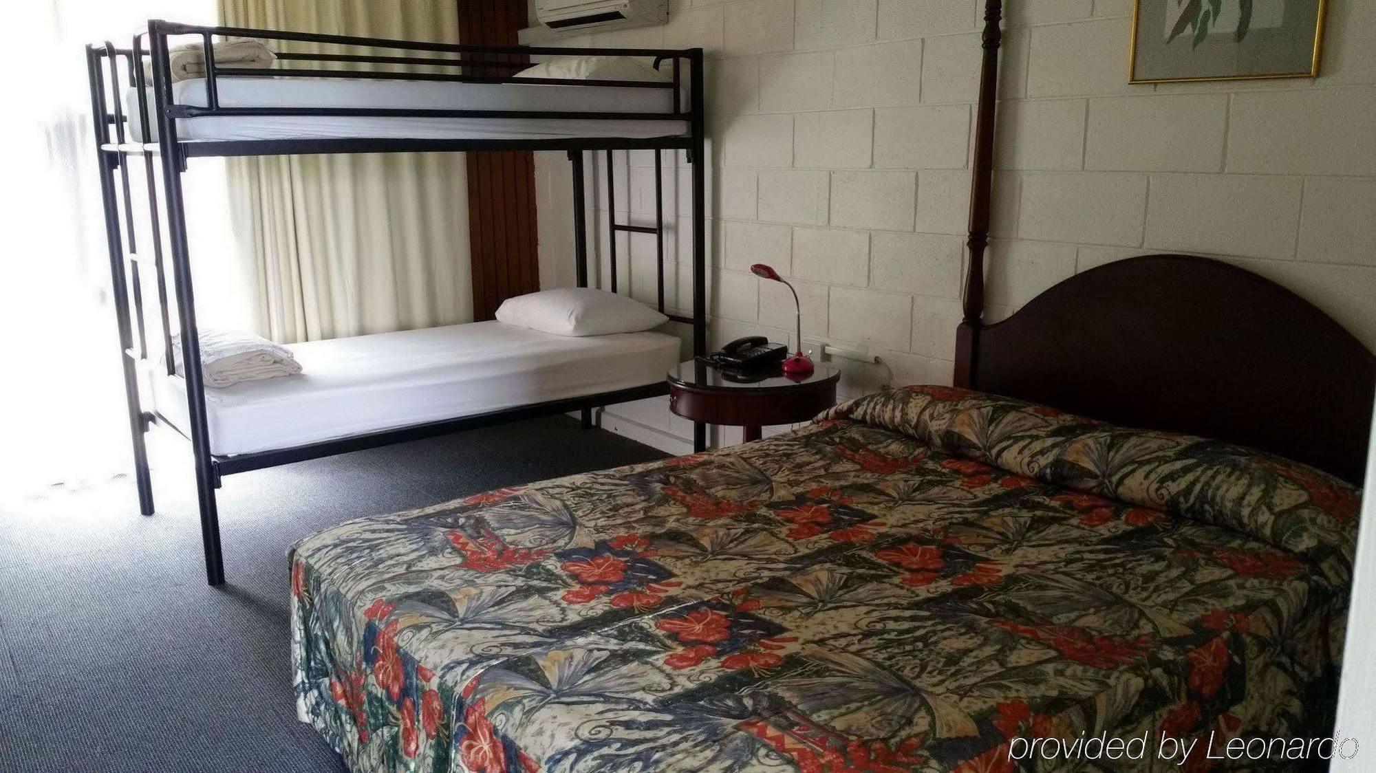 Snow Season Motor Inn Cooma Eksteriør bilde