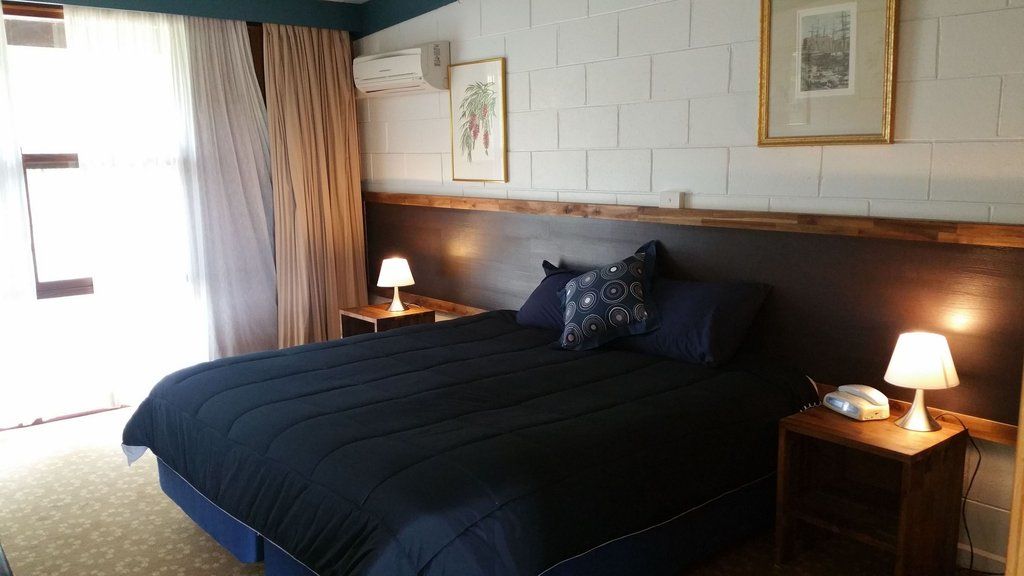 Snow Season Motor Inn Cooma Eksteriør bilde