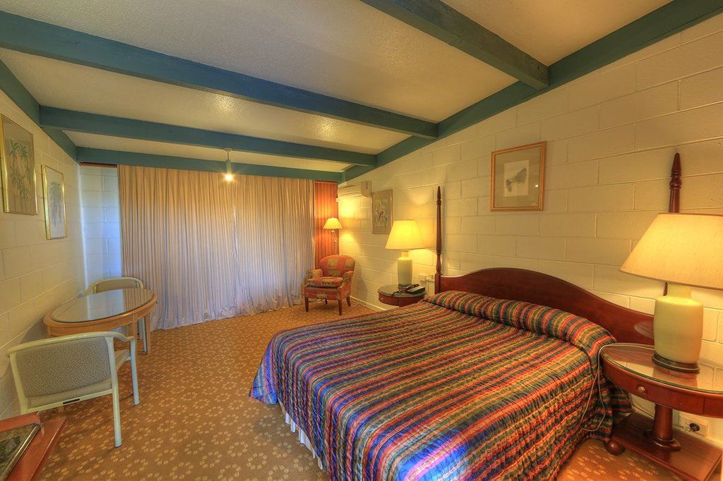 Snow Season Motor Inn Cooma Eksteriør bilde